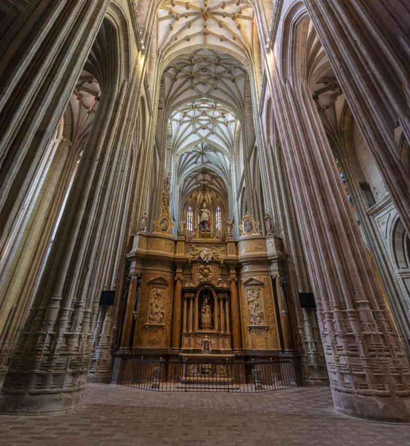León 009 - Astorga - catedral de Santa María de Astorga.jpg